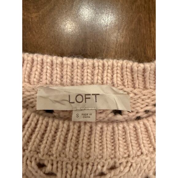 LOFT Women's Pale Pink Crewneck Crochet Knit Sweater Size Small - Picture 4 of 7